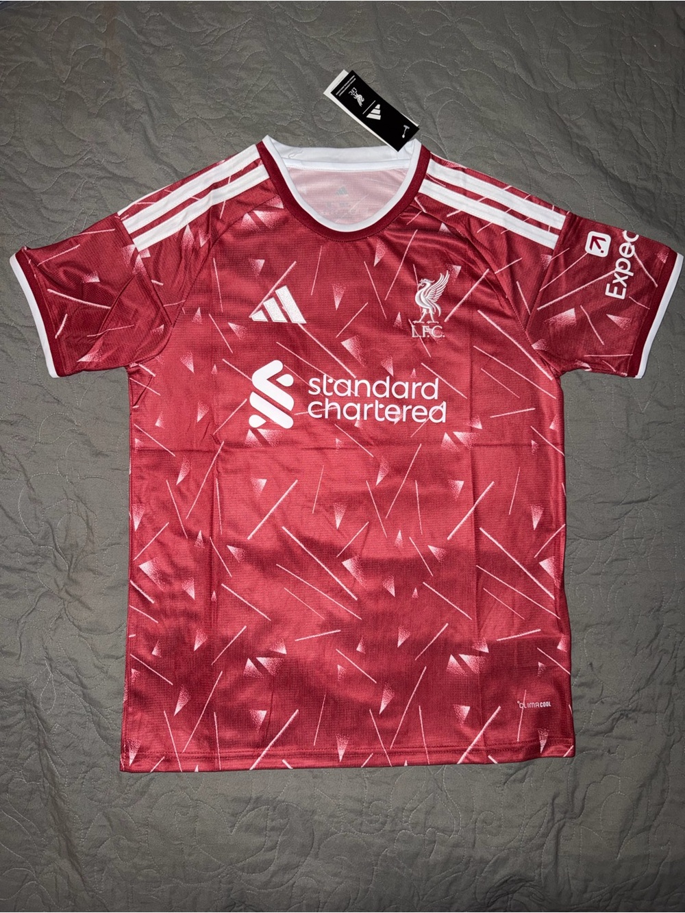 Liverpool 26/27 home jersey
